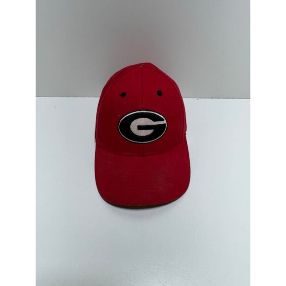 Georgia Bulldog Ball Cap Hat Embroidered Logo Red Black New Captivating Headgear - Picture 1 of 5